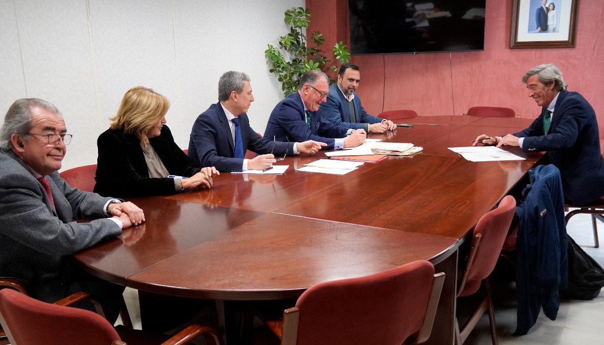 Acuerdo con la Diputación de Huelva para facilitar adelantos de la recaudación de este ejercicio a ayuntamientos de la provincia